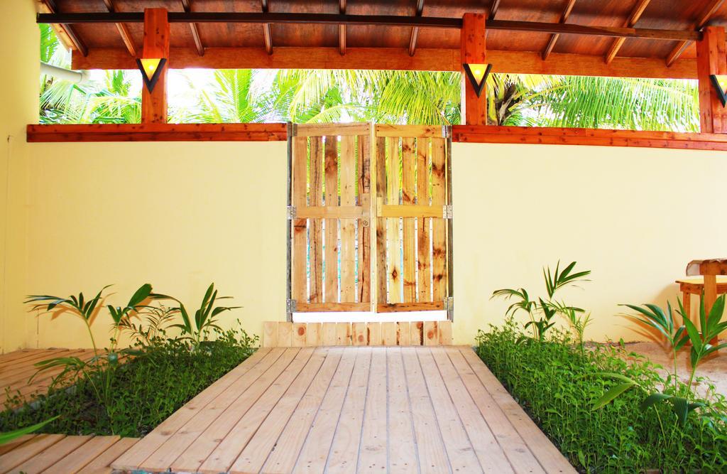 Kaafu Inn Guraidhoo Extérieur photo