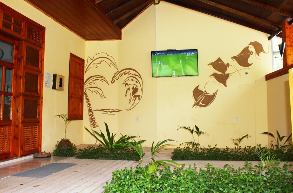 Kaafu Inn Guraidhoo Extérieur photo